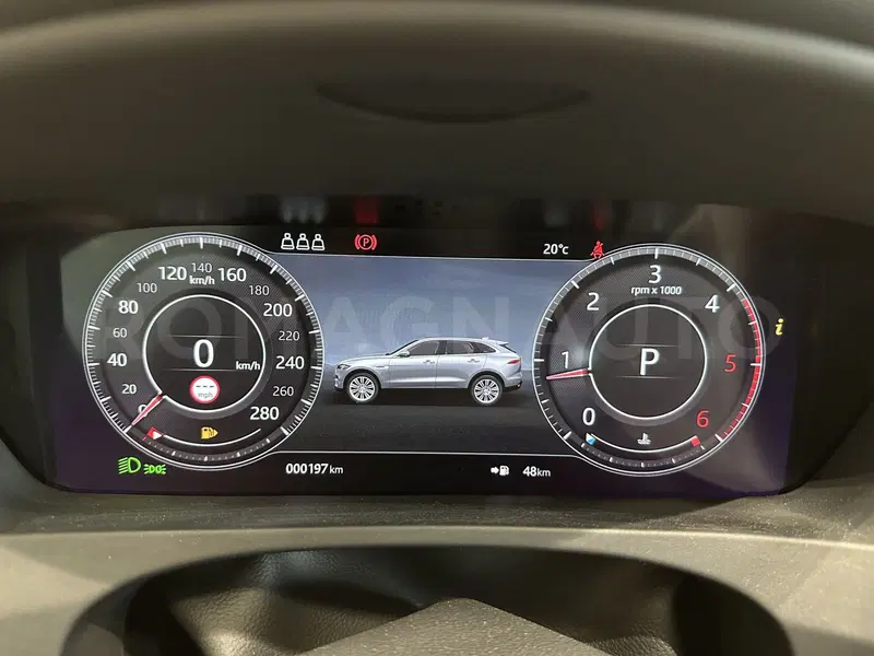 Jaguar F-Pace nuova a Forlì-Cesena (18)