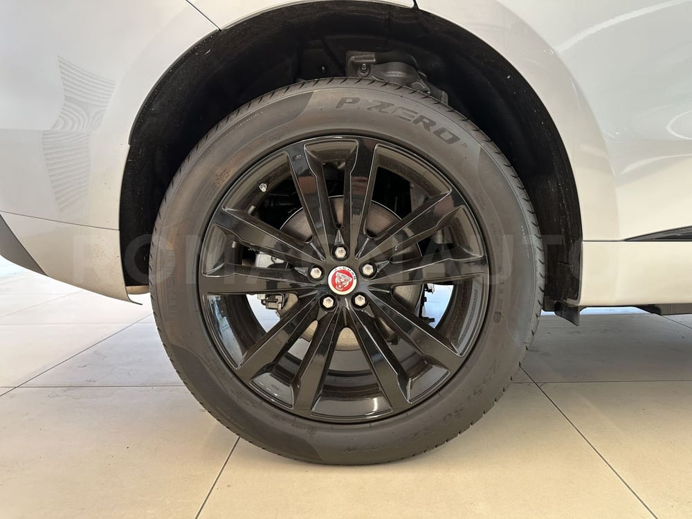 Jaguar F-Pace nuova a Forlì-Cesena (3)