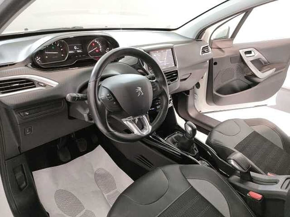 Peugeot 2008 usata a Teramo (11)