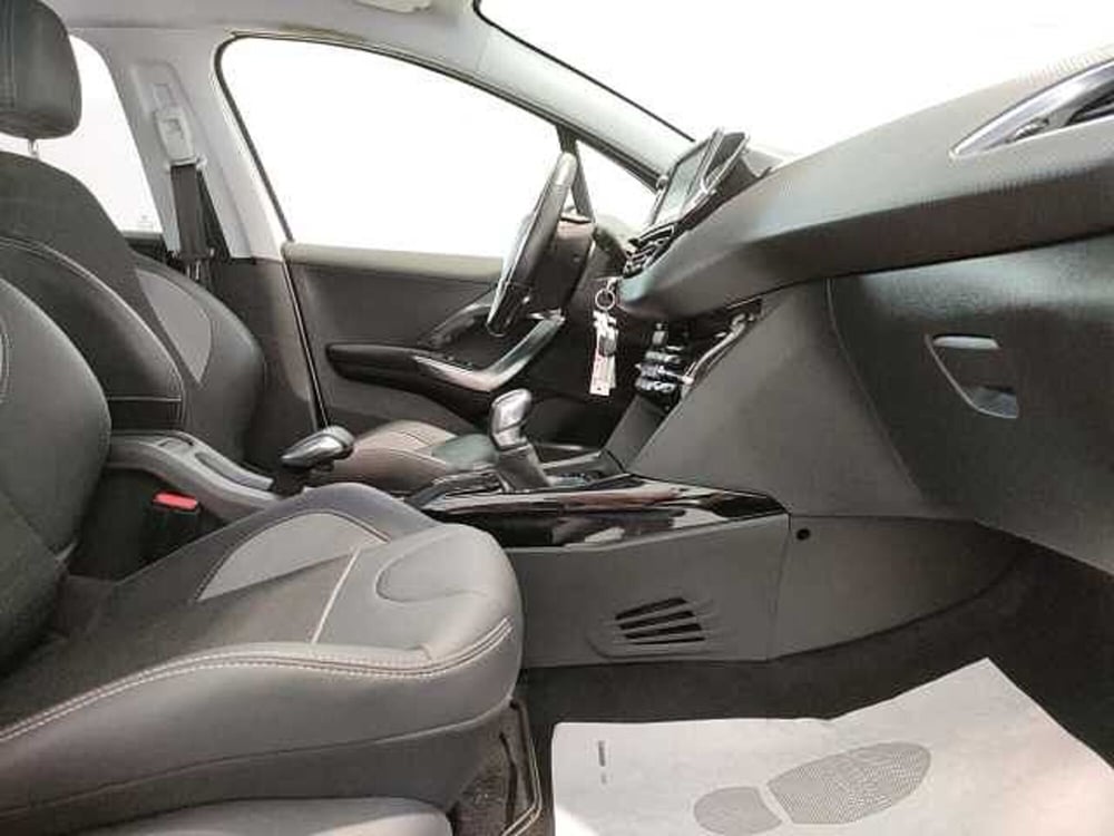 Peugeot 2008 usata a Teramo (15)