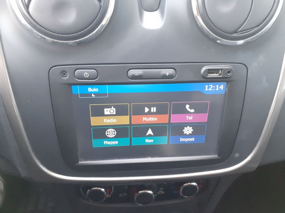Dacia Sandero usata a Modena (13)