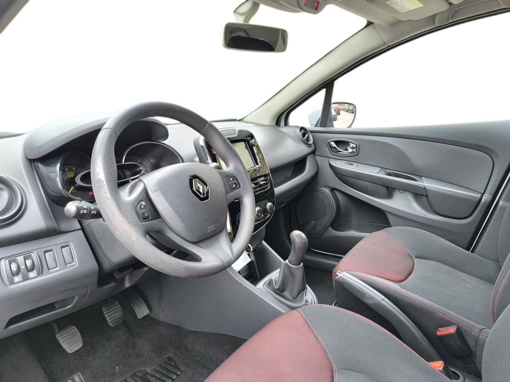 Renault Clio usata a Udine (11)