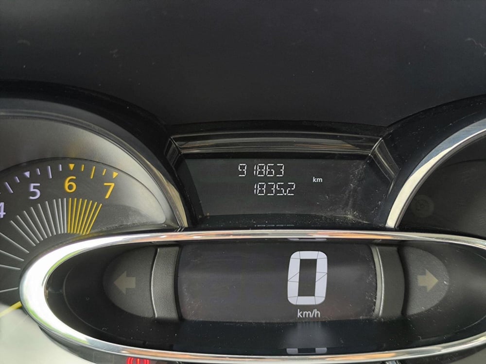 Renault Clio usata a Udine (13)
