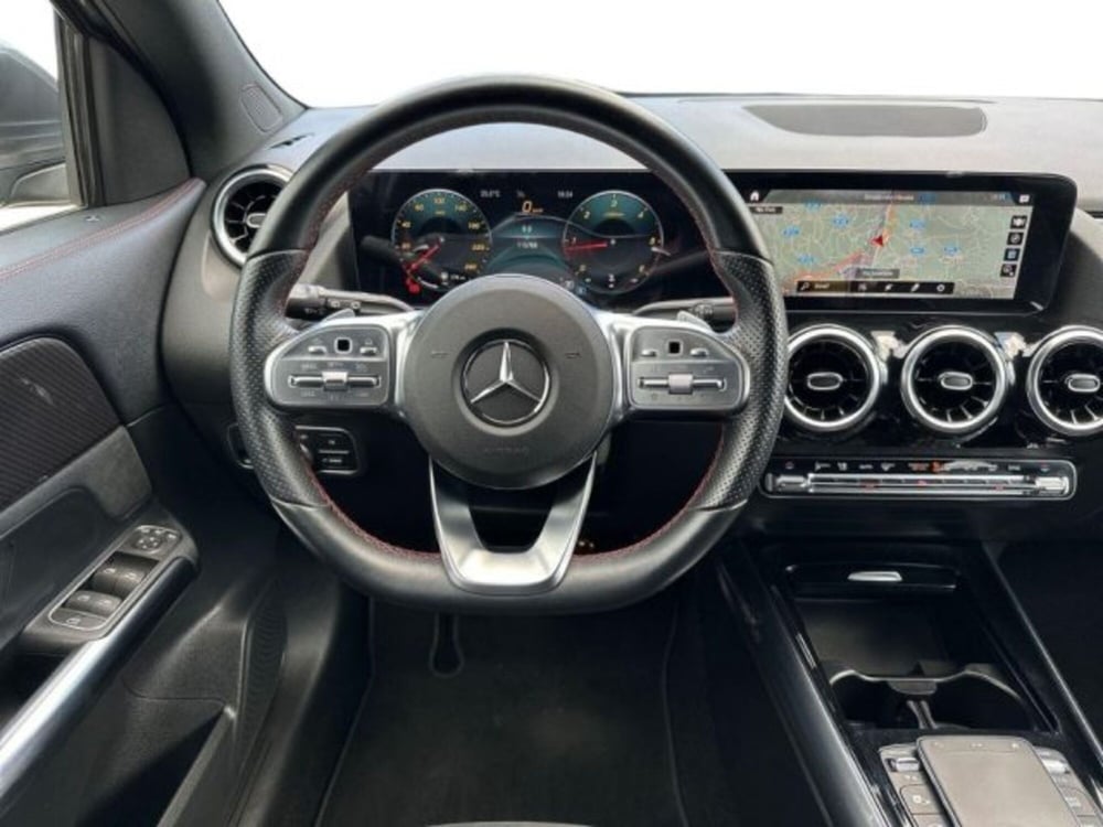 Mercedes-Benz GLA SUV usata a Avellino (11)