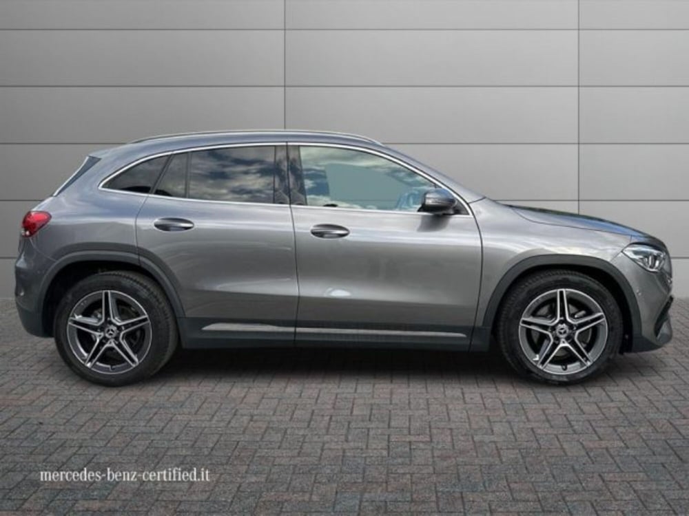 Mercedes-Benz GLA SUV usata a Avellino (5)