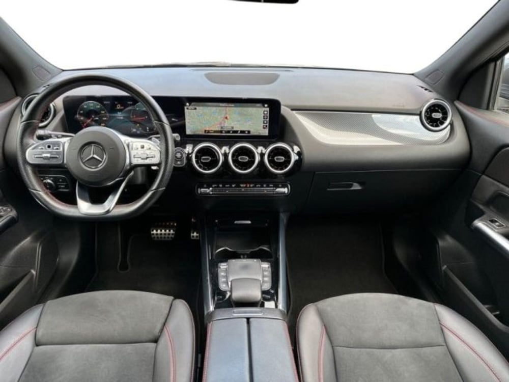 Mercedes-Benz GLA SUV usata a Avellino (9)