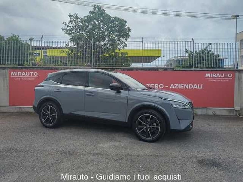 Nissan Qashqai usata a Roma
