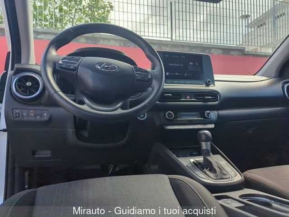 Hyundai Kona usata a Roma (13)