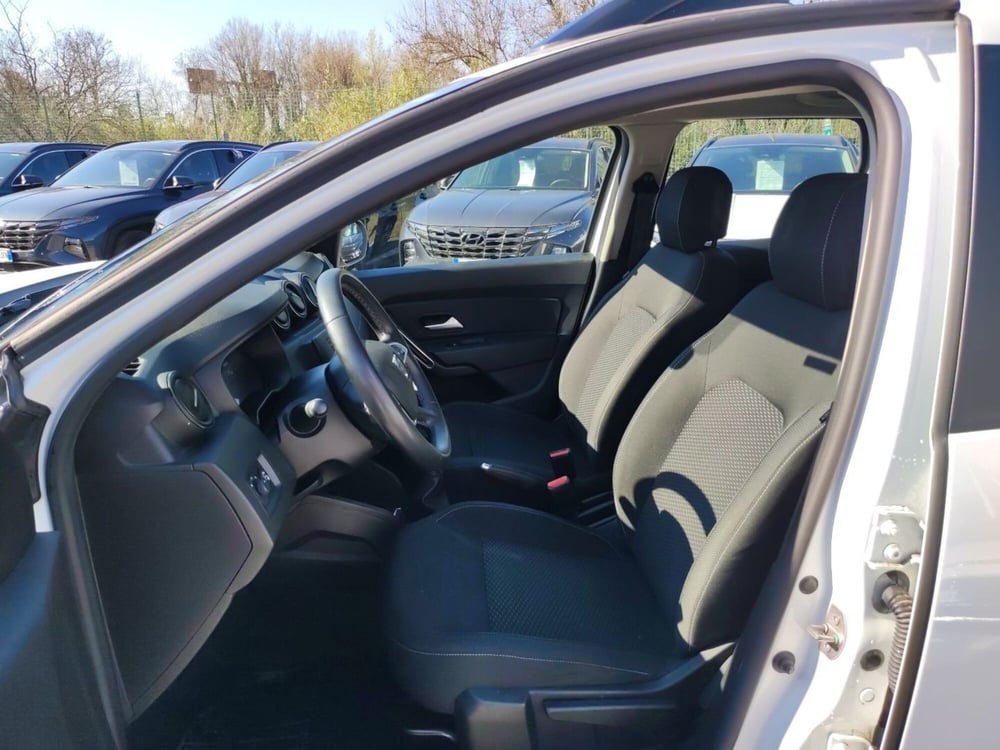 Dacia Duster usata a Roma (13)