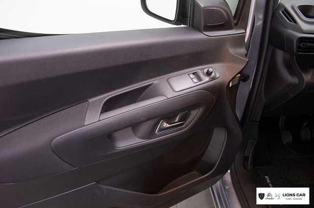 Citroen Berlingo nuova a Lodi (9)