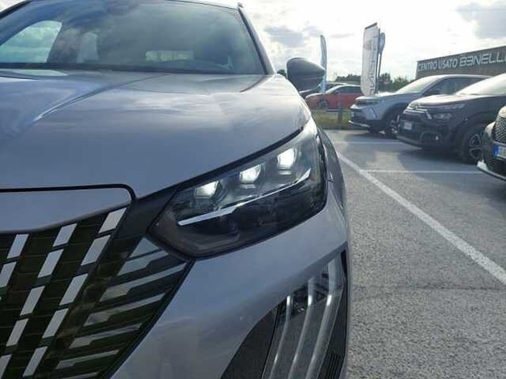 Peugeot 2008 nuova a Ravenna (16)