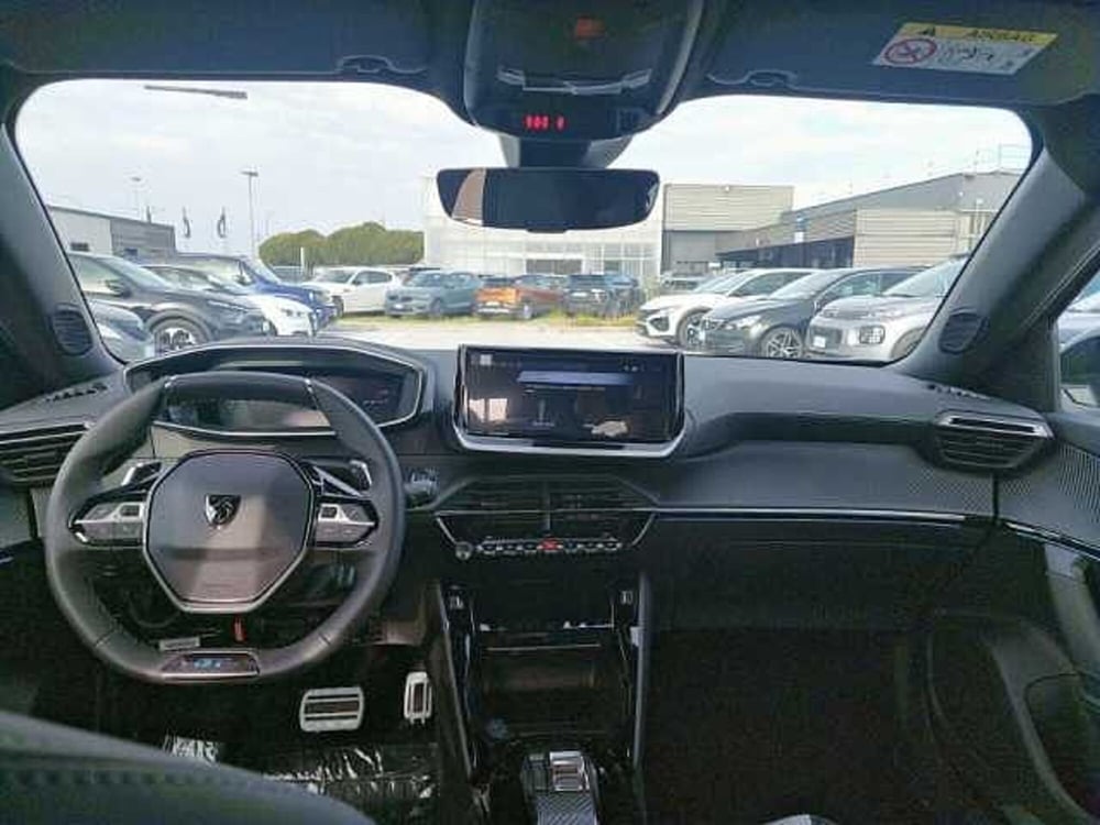 Peugeot 2008 nuova a Ravenna (8)