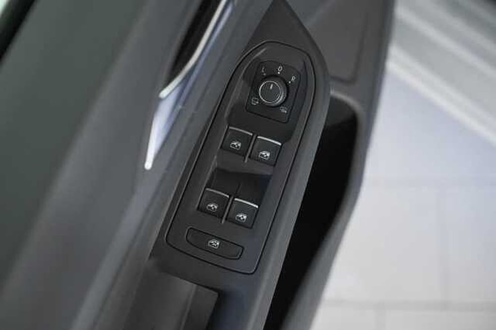 Volkswagen Golf usata a Como (14)