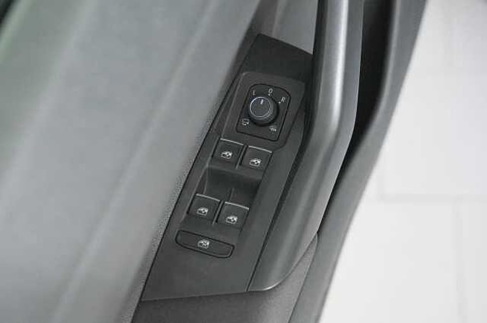 Volkswagen Polo usata a Como (13)