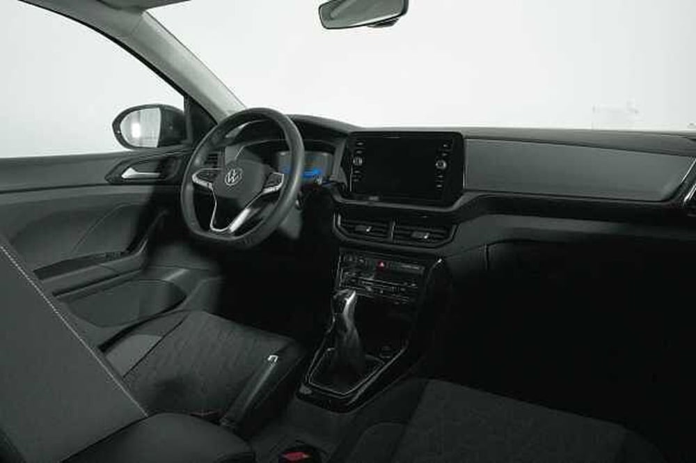 Volkswagen T-Cross usata a Como (13)