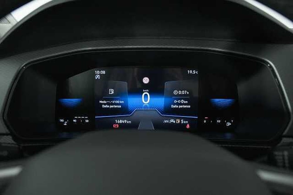 Volkswagen T-Cross usata a Como (19)