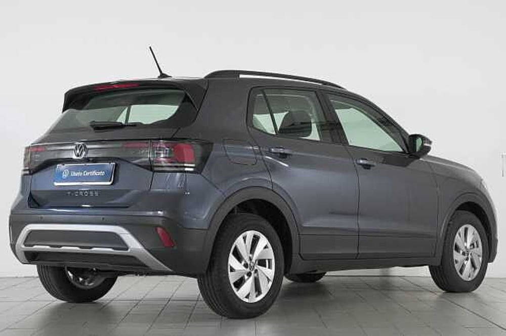 Volkswagen T-Cross usata a Como (4)