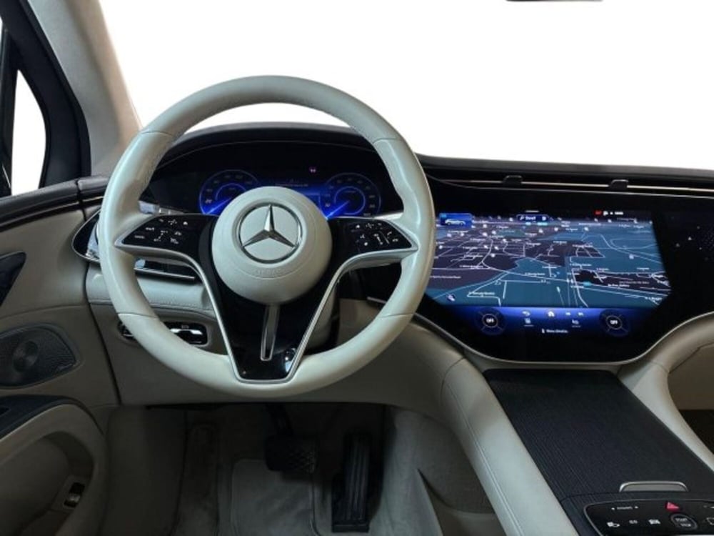 Mercedes-Benz EQS SUV usata a Bologna (11)