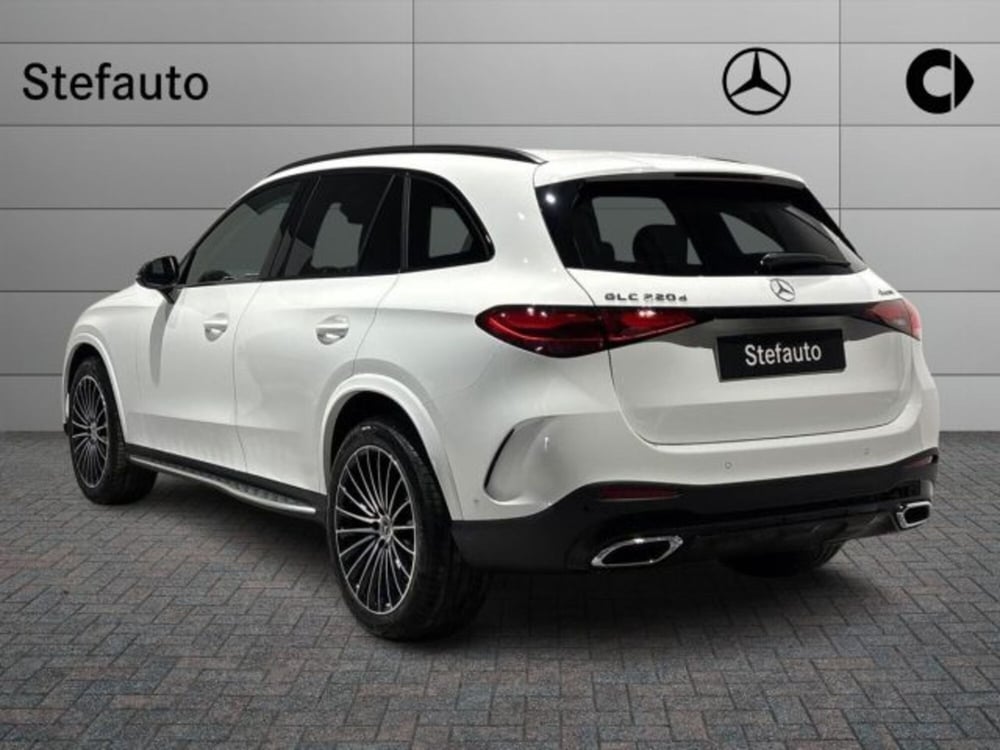 Mercedes-Benz GLC nuova a Bologna (5)