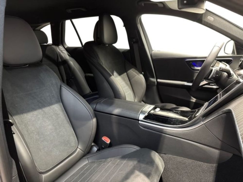 Mercedes-Benz Classe C Station Wagon nuova a Bologna (16)