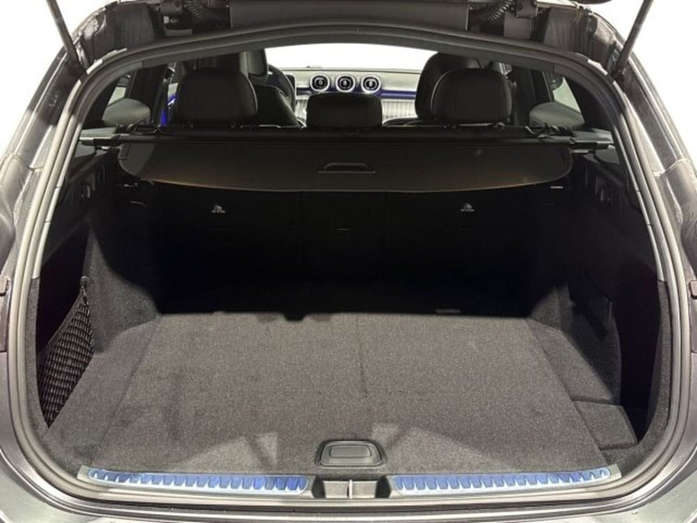 Mercedes-Benz Classe C Station Wagon nuova a Bologna (7)