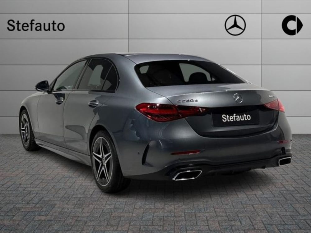 Mercedes-Benz Classe C nuova a Bologna (5)