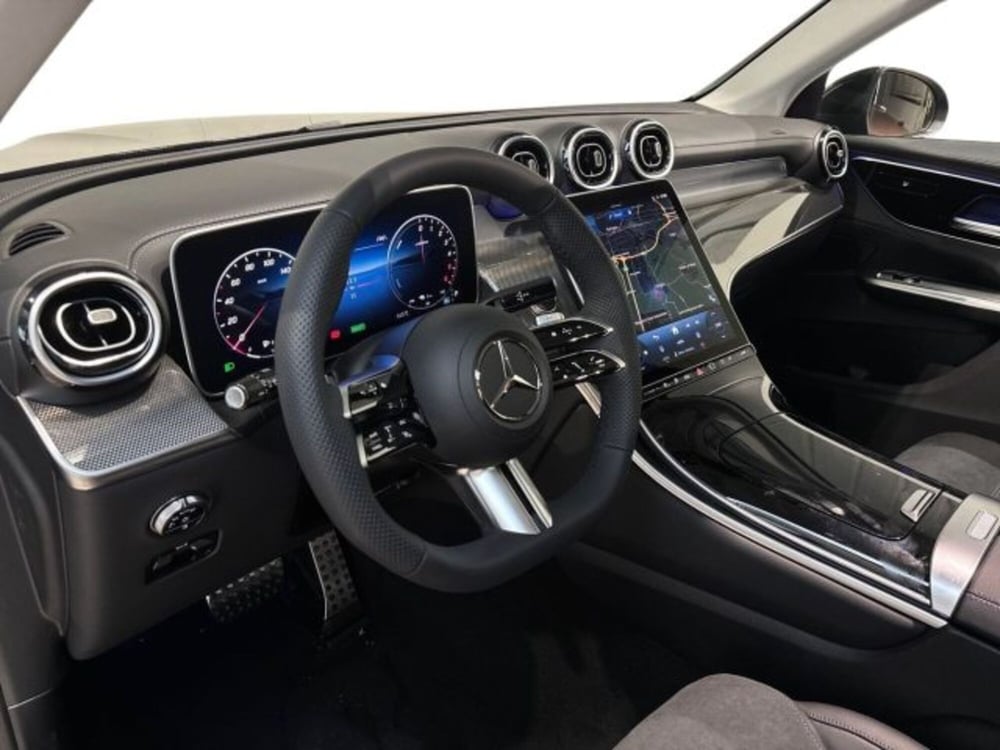 Mercedes-Benz GLC nuova a Bologna (11)