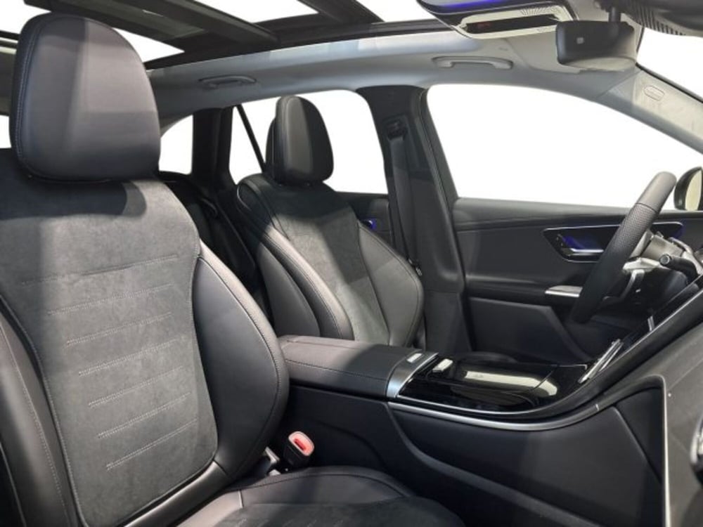 Mercedes-Benz GLC nuova a Bologna (16)