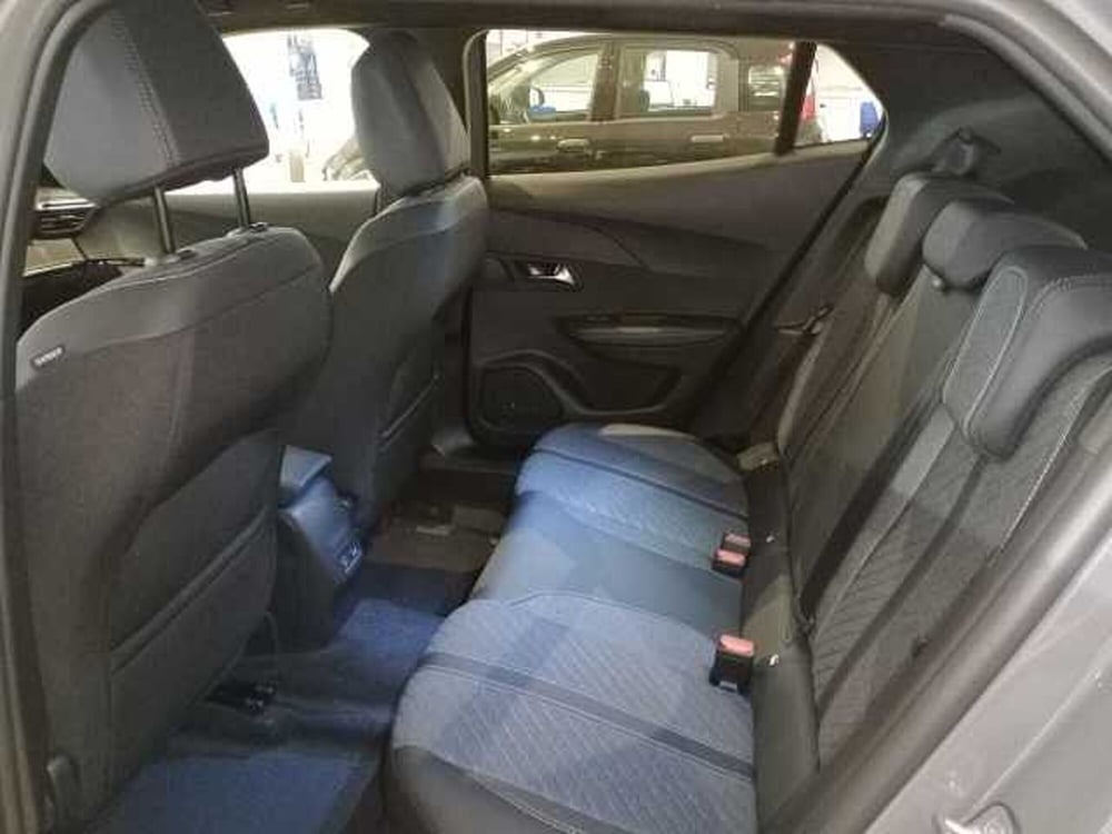 Peugeot 2008 nuova a Genova (10)