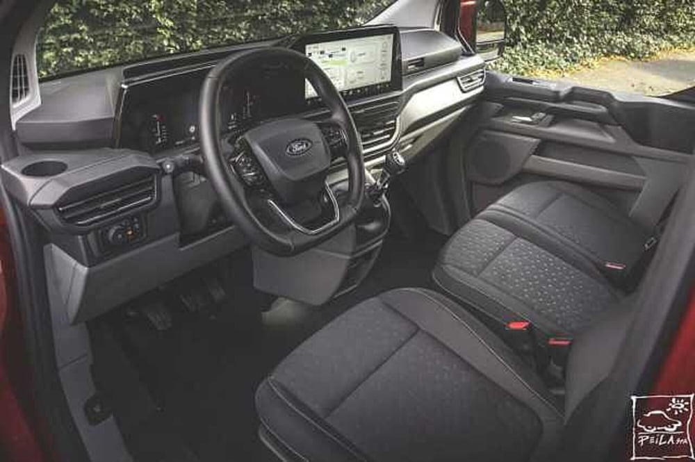 Ford Transit Custom Furgone nuova a Torino (4)
