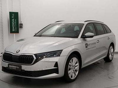 Skoda Octavia Station Wagon 2.0 tdi Executive 150cv dsg del 2024 usata a Busto Arsizio