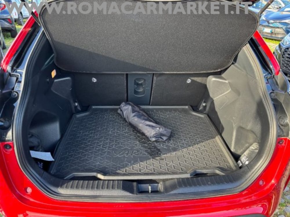 Toyota Yaris Cross usata a Roma (15)