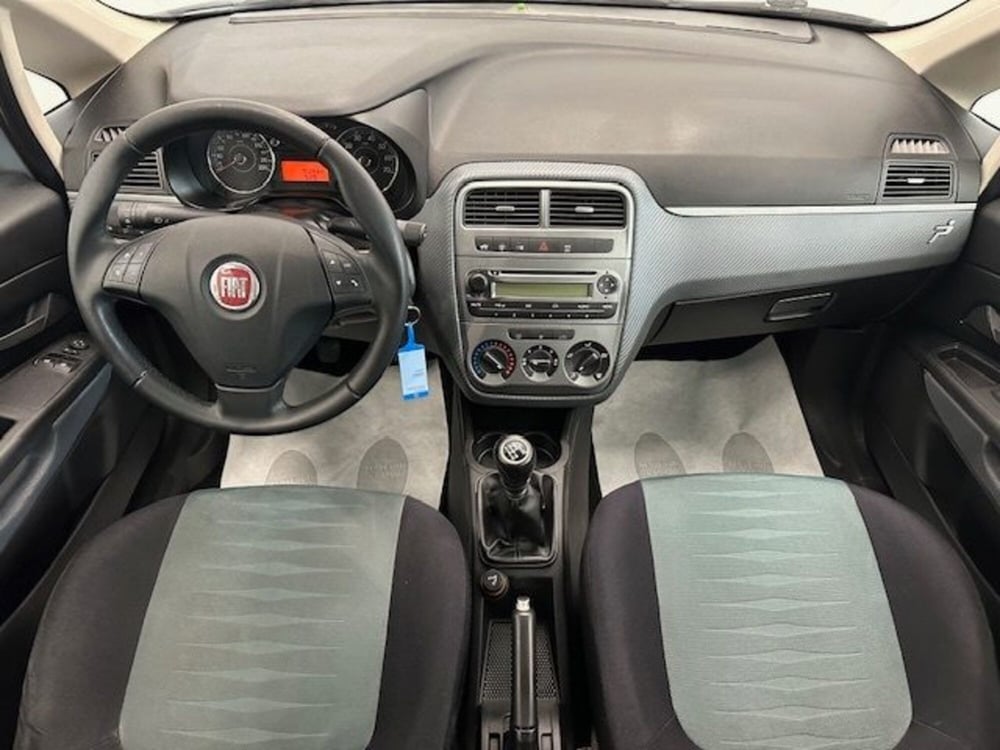 Fiat Grande Punto usata a Prato (11)
