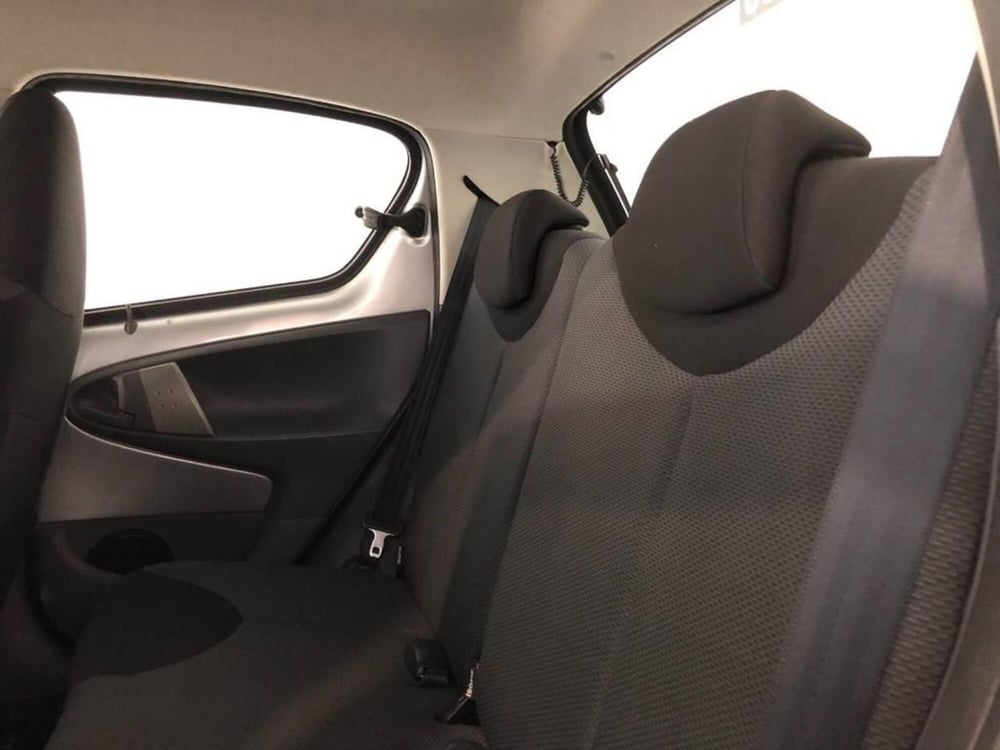 Toyota Aygo usata a Torino (13)