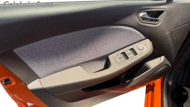 Renault Clio nuova a Reggio Calabria (15)