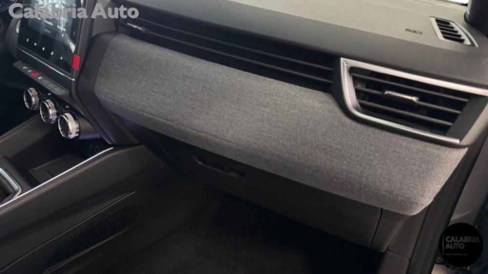Renault Clio nuova a Reggio Calabria (13)