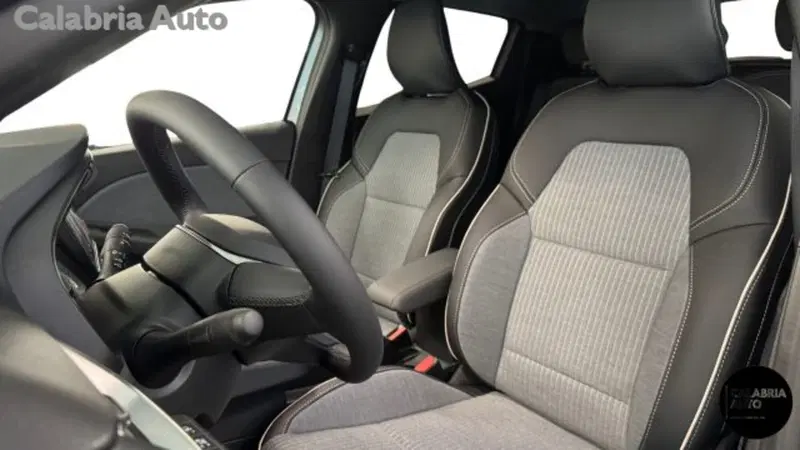 Renault Clio nuova a Reggio Calabria (9)