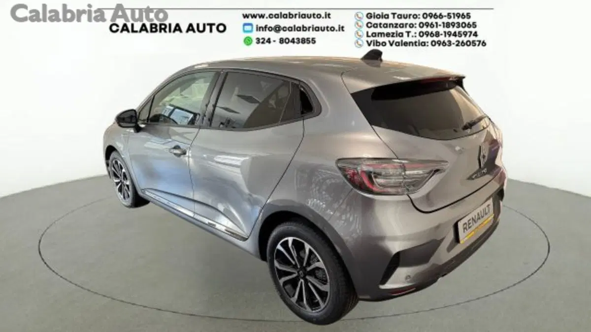 Renault Clio nuova a Reggio Calabria (3)