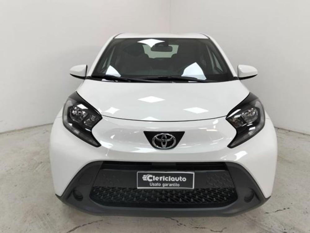 Toyota Aygo X usata a Como (6)