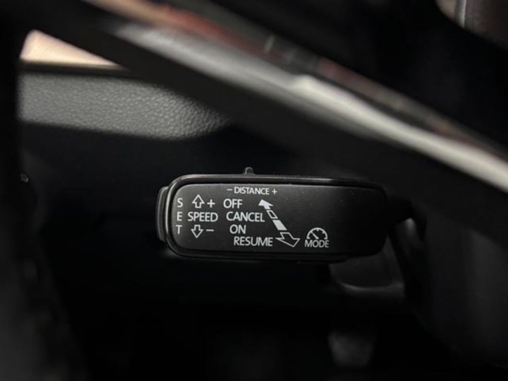 Skoda Kamiq usata a Como (11)