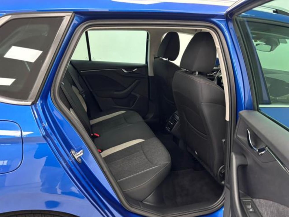 Skoda Kamiq usata a Como (5)