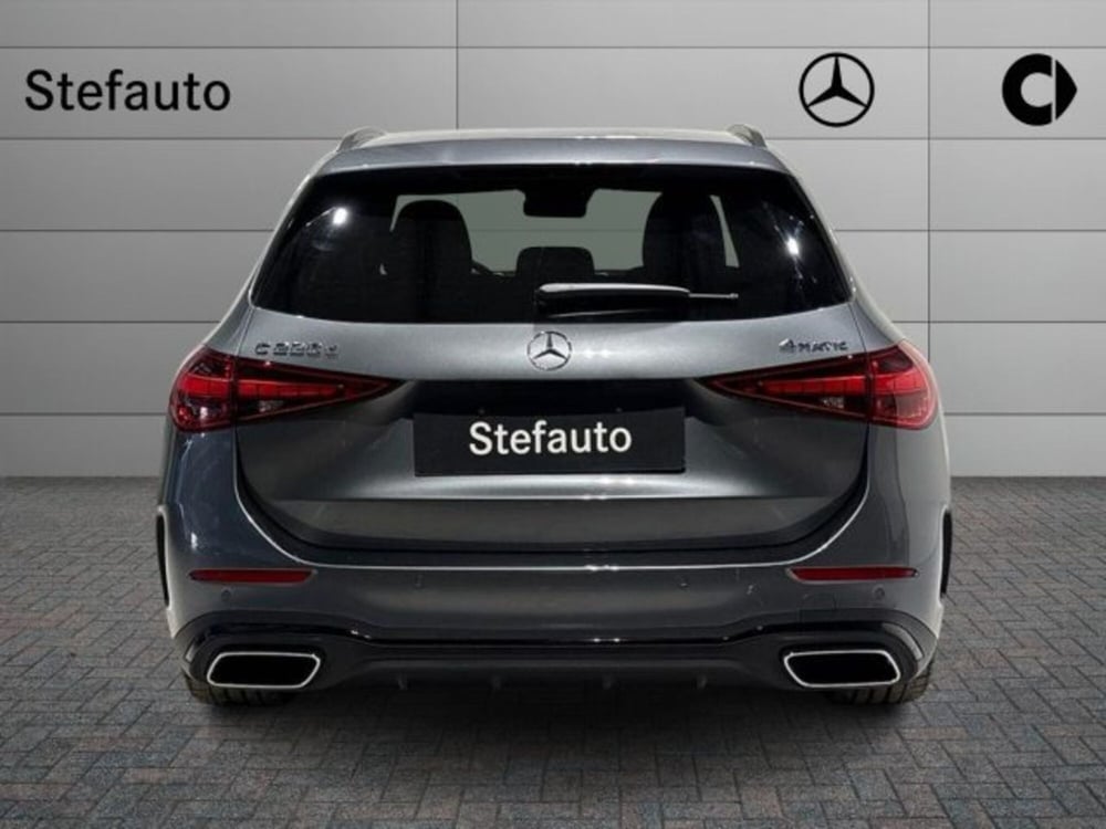 Mercedes-Benz Classe C Station Wagon nuova a Bologna (6)