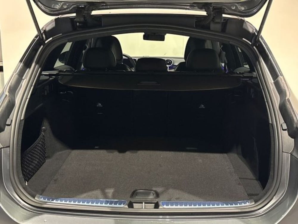 Mercedes-Benz Classe C Station Wagon nuova a Bologna (7)