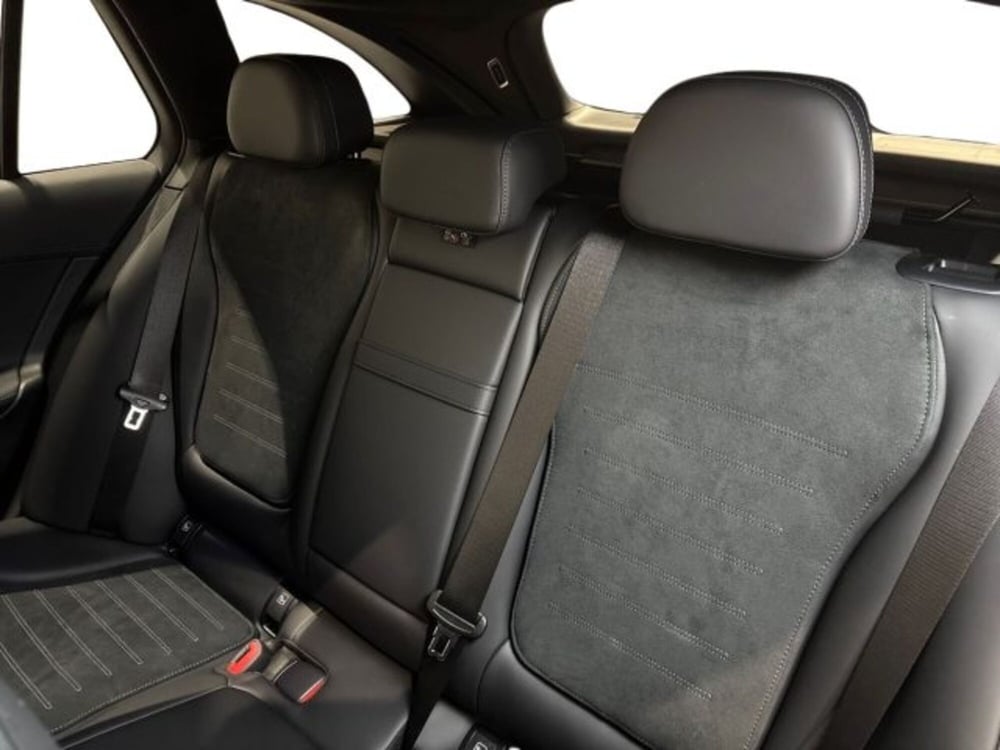 Mercedes-Benz Classe C Station Wagon nuova a Bologna (9)