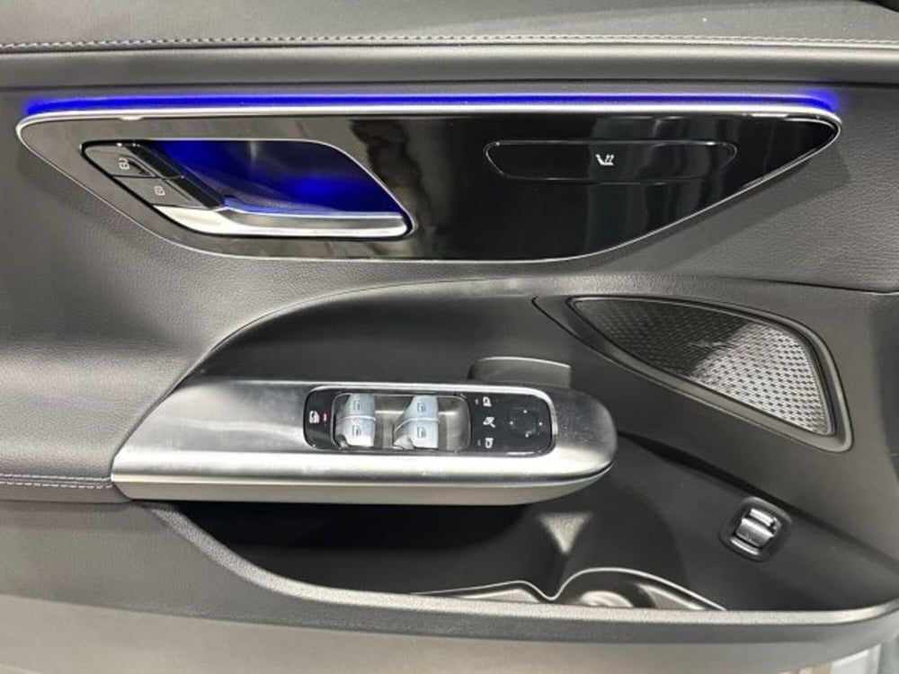 Mercedes-Benz Classe C Station Wagon nuova a Bologna (10)
