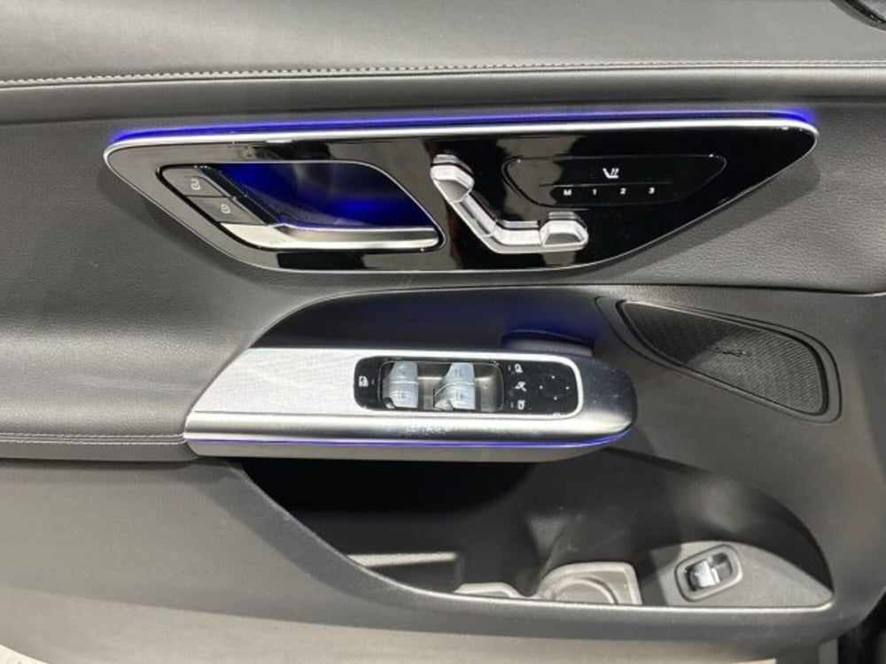 Mercedes-Benz GLC nuova a Bologna (10)