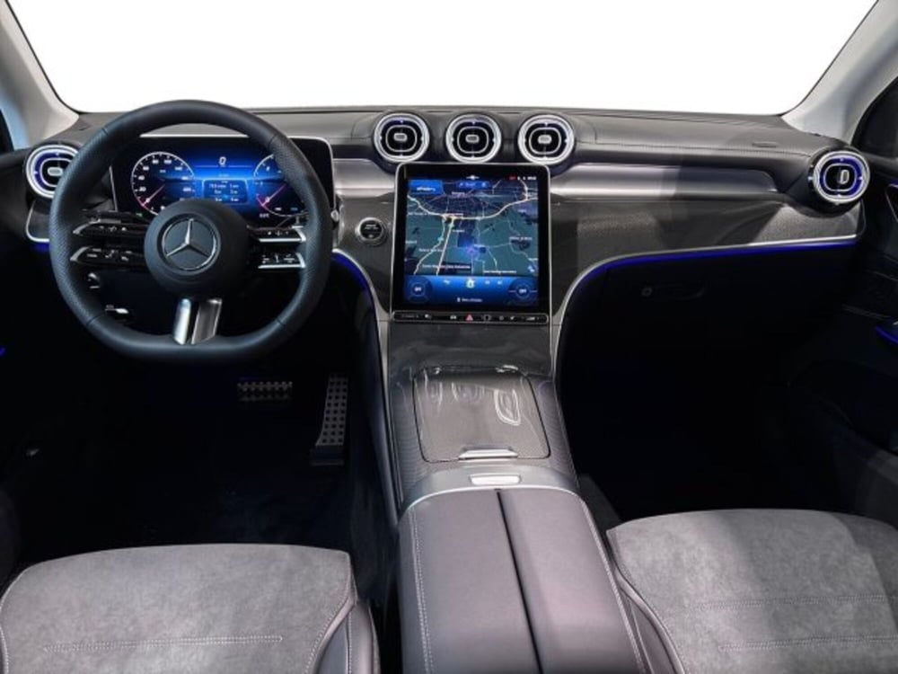 Mercedes-Benz GLC nuova a Bologna (13)