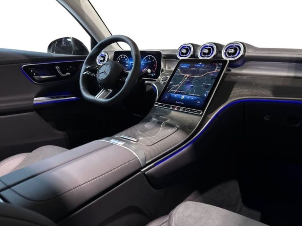 Mercedes-Benz GLC nuova a Bologna (15)
