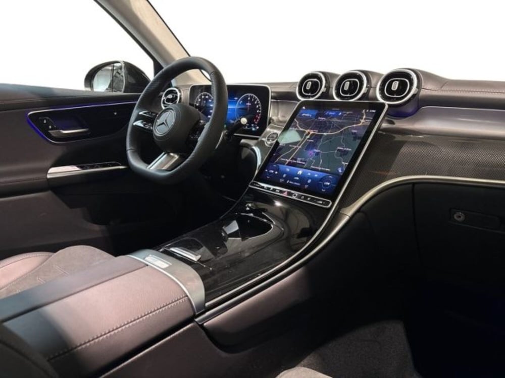 Mercedes-Benz GLC nuova a Bologna (15)