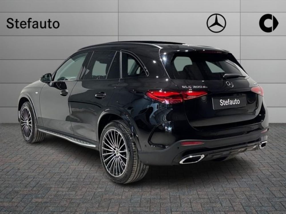 Mercedes-Benz GLC nuova a Bologna (5)